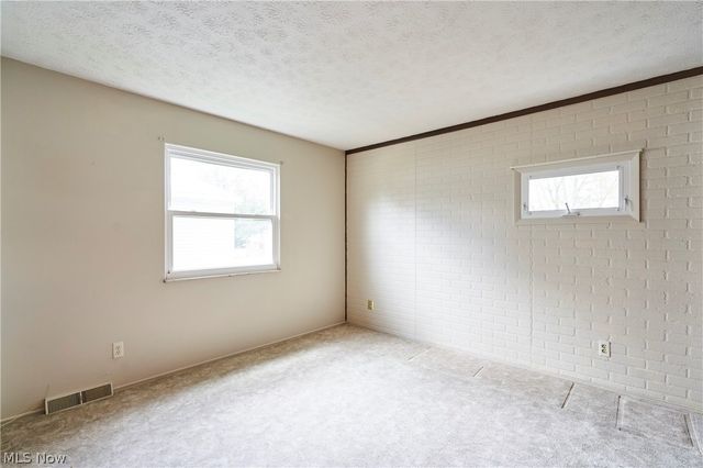 1451 Grand Boulevard, Barberton, OH 44203
