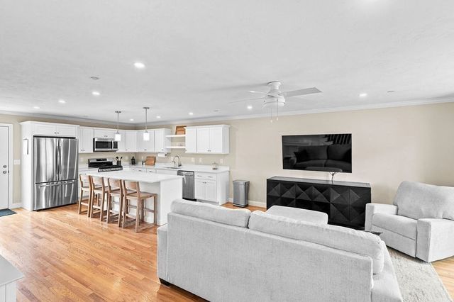 1005 Auburn St C2, Whitman, MA 02382