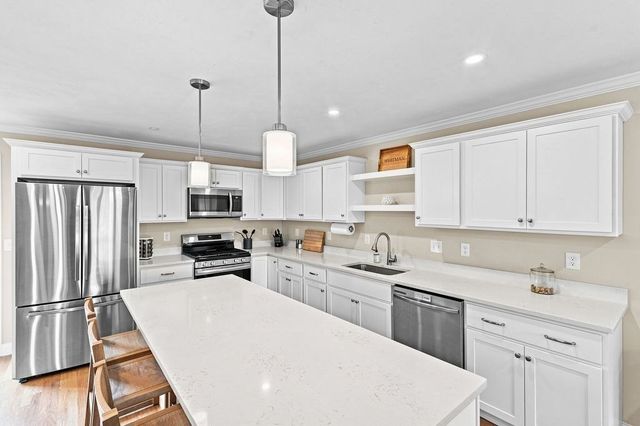 1005 Auburn St C2, Whitman, MA 02382