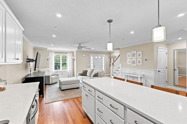 1005 Auburn St C2, Whitman, MA 02382