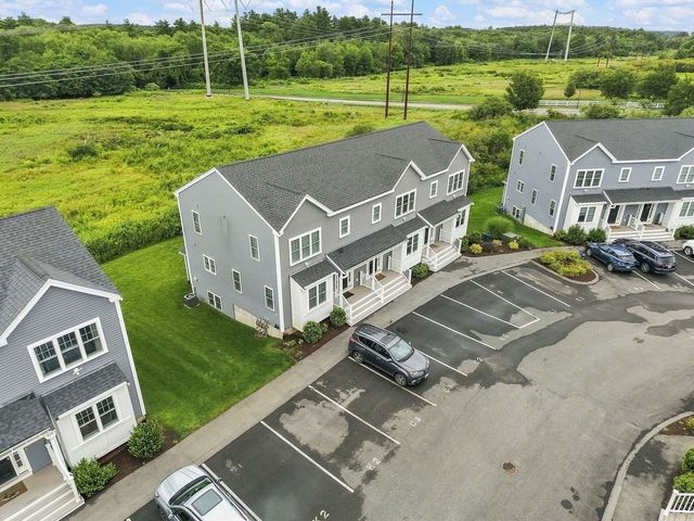 1005 Auburn St C2, Whitman, MA 02382