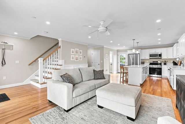 1005 Auburn St C2, Whitman, MA 02382