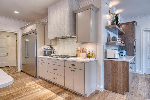 2643 Creek Drive, Newburgh, IN 47630