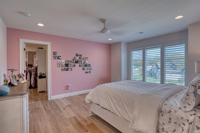 2643 Creek Drive, Newburgh, IN 47630