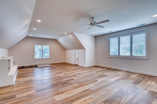 2643 Creek Drive, Newburgh, IN 47630