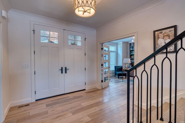 2643 Creek Drive, Newburgh, IN 47630