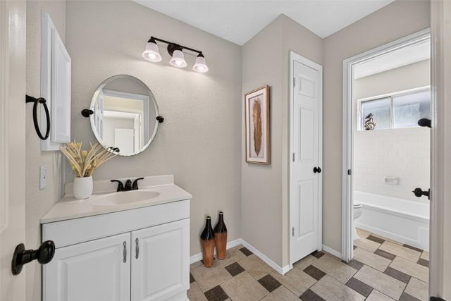 707 Shenandoah Drive, Richmond, TX 77469