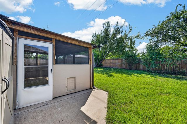 707 Shenandoah Drive, Richmond, TX 77469