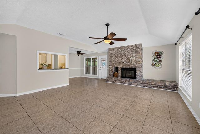707 Shenandoah Drive, Richmond, TX 77469