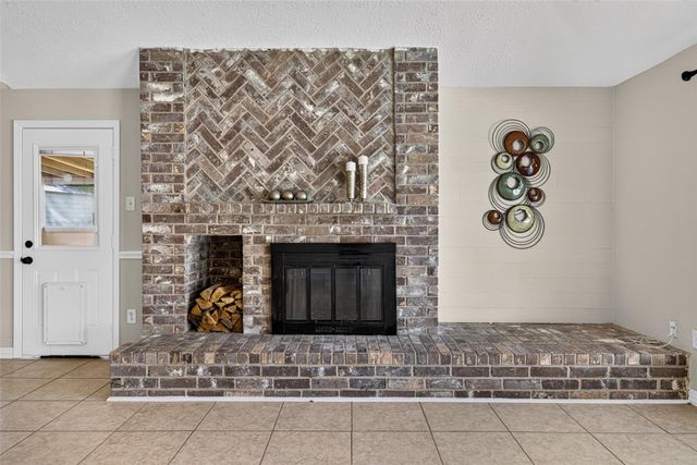 707 Shenandoah Drive, Richmond, TX 77469