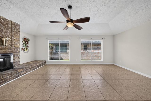 707 Shenandoah Drive, Richmond, TX 77469