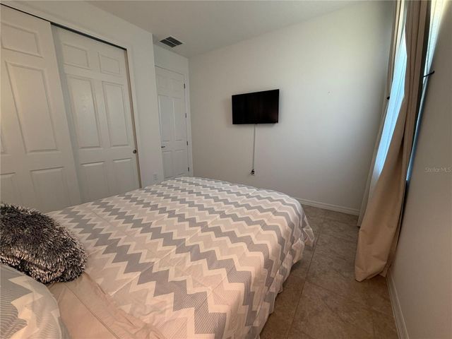 5883 SW 77TH COURT, Ocala, FL 34474