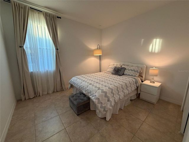 5883 SW 77TH COURT, Ocala, FL 34474