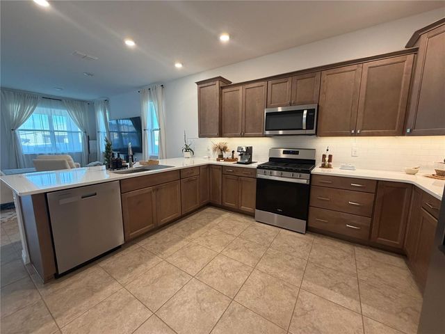 5883 SW 77TH COURT, Ocala, FL 34474