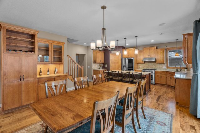 695 Rosa Court, Eagan, MN 55123