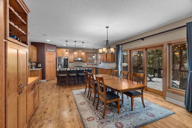 695 Rosa Court, Eagan, MN 55123