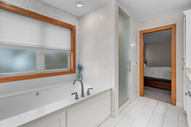 695 Rosa Court, Eagan, MN 55123