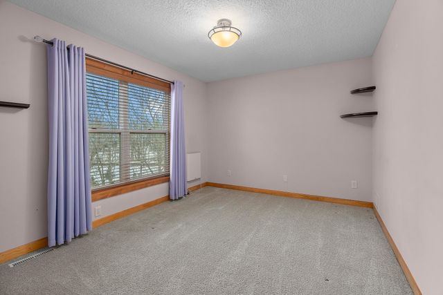 695 Rosa Court, Eagan, MN 55123