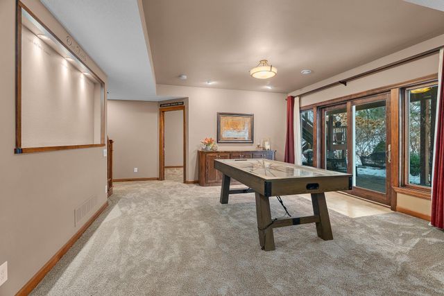 695 Rosa Court, Eagan, MN 55123