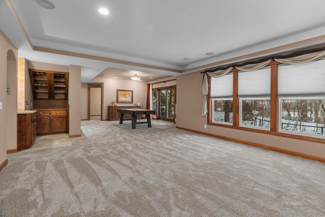 695 Rosa Court, Eagan, MN 55123