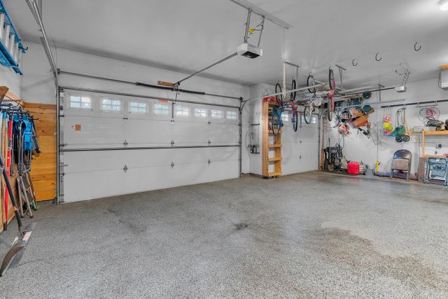 695 Rosa Court, Eagan, MN 55123