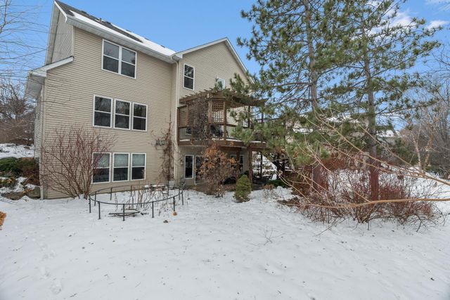 695 Rosa Court, Eagan, MN 55123