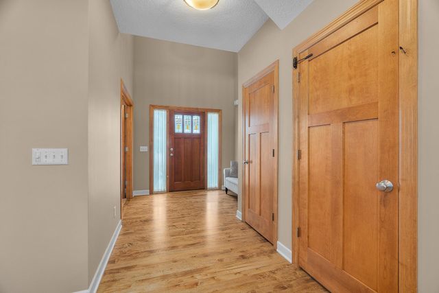 695 Rosa Court, Eagan, MN 55123