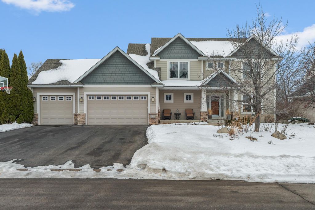 695 Rosa Court, Eagan, MN 55123