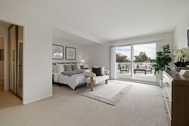 1945 Mount Vernon Court 16, Mountain View, CA 94040