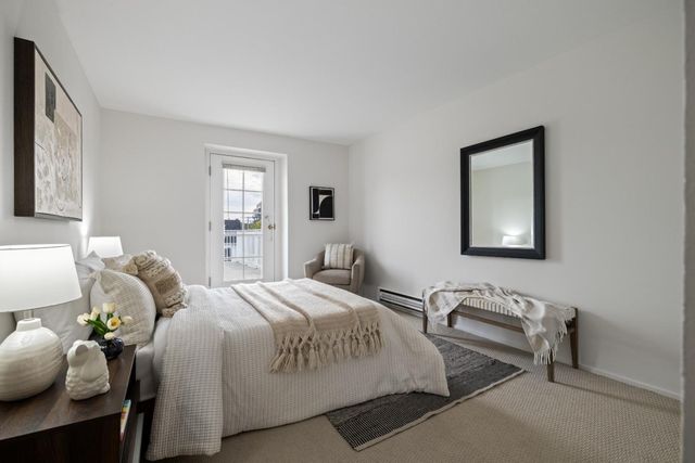 1945 Mount Vernon Court 16, Mountain View, CA 94040