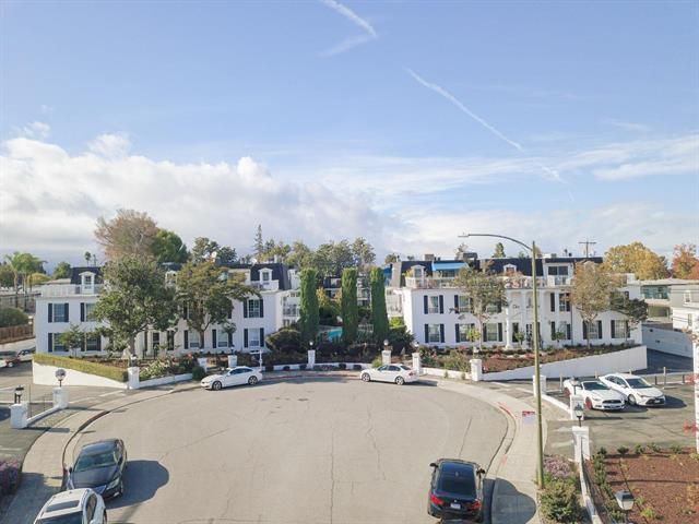 1945 Mount Vernon Court 16, Mountain View, CA 94040