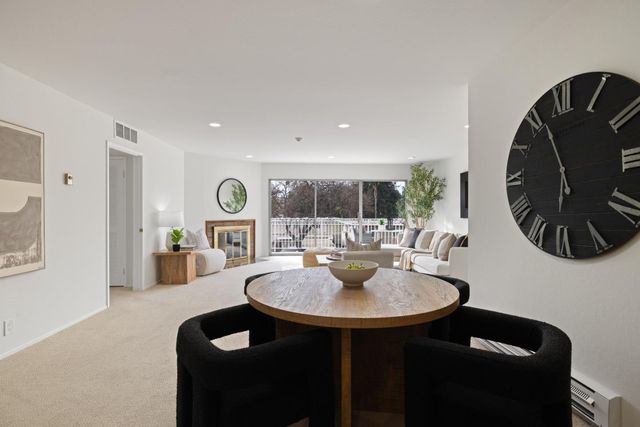 1945 Mount Vernon Court 16, Mountain View, CA 94040