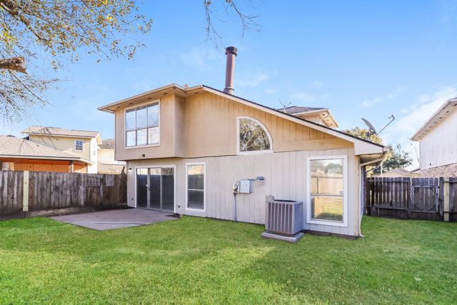 9310 Westacre Place, Houston, TX 77083