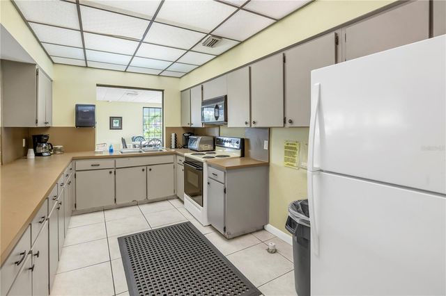 2333 FEATHER SOUND DRIVE C201, Clearwater, FL 33762