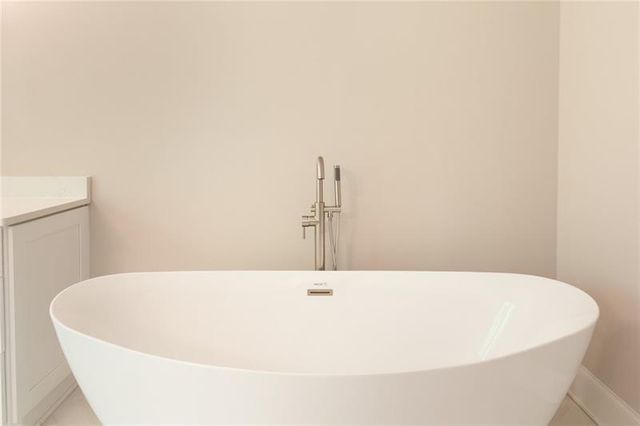 304 Trecastle Lane, Canton, GA 30114