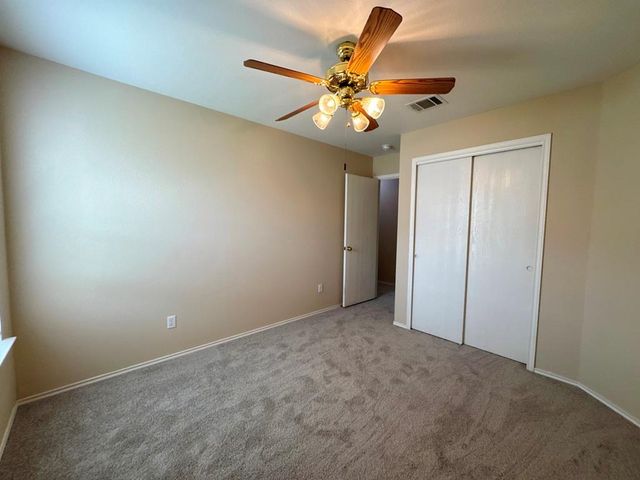 209 Katy B LN, Bastrop, TX 78602