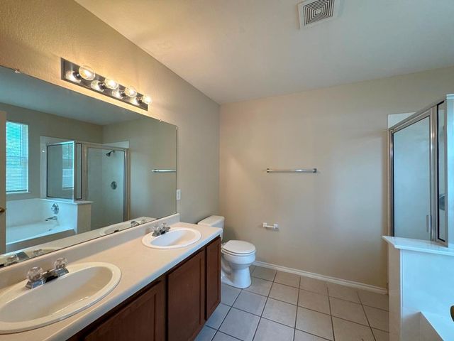 209 Katy B LN, Bastrop, TX 78602
