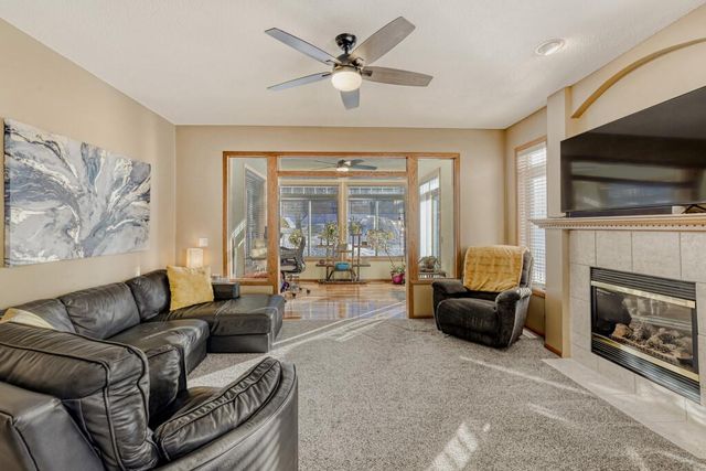 8919 Preserve Trail, Savage, MN 55378