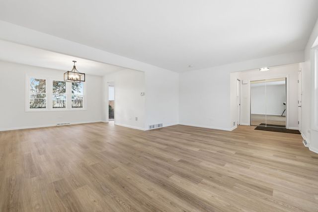 15606 Hollyhock Court, Orland Park, IL 60462