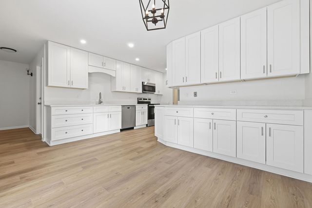 15606 Hollyhock Court, Orland Park, IL 60462