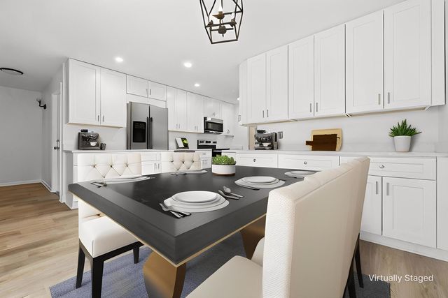 15606 Hollyhock Court, Orland Park, IL 60462