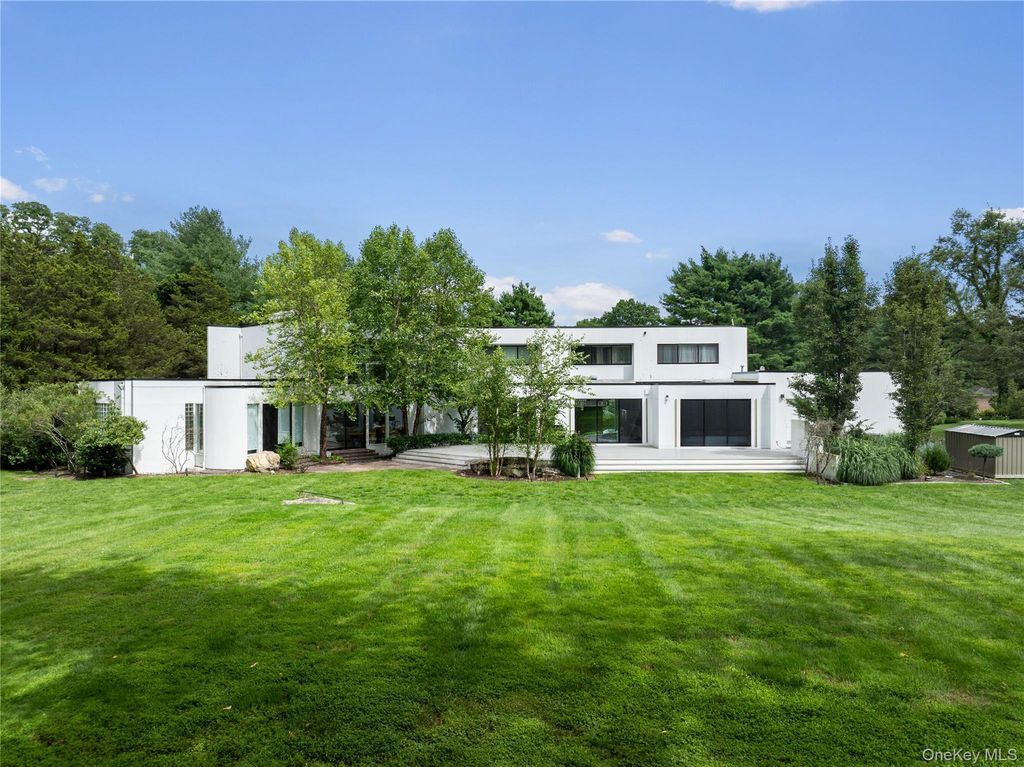 1 Vista Drive, Laurel Hollow, NY 11791 — photo 3