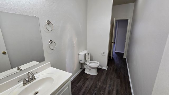 2316 Pecan Drive, Little Elm, TX 75068