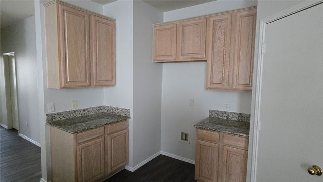 2316 Pecan Drive, Little Elm, TX 75068