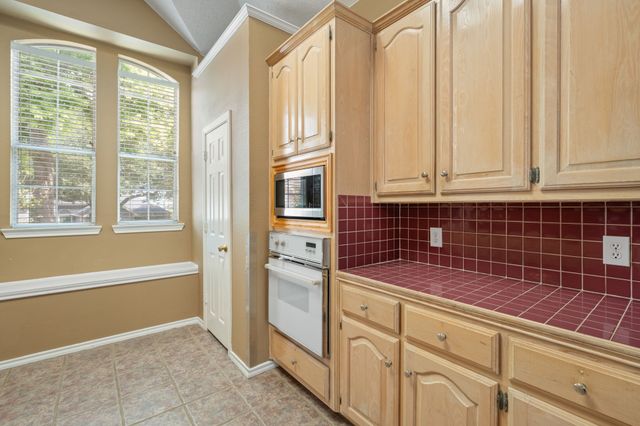 4609 Scenic Drive, Rowlett, TX 75088