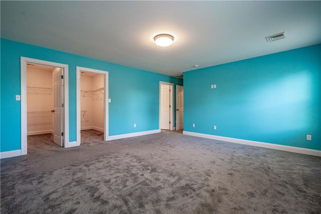 2715 Swanson Street, Palmer Twp, PA 18045
