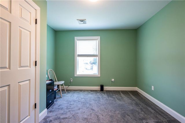 2715 Swanson Street, Palmer Twp, PA 18045