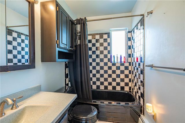 2715 Swanson Street, Palmer Twp, PA 18045