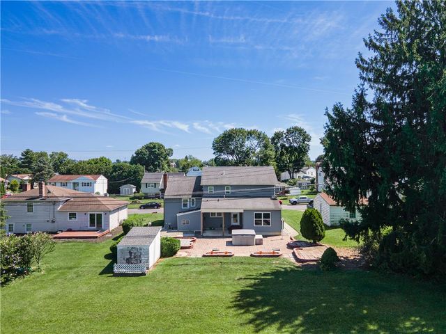 2715 Swanson Street, Palmer Twp, PA 18045
