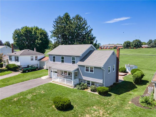 2715 Swanson Street, Palmer Twp, PA 18045